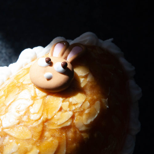 Oeuf de Pâques en nougatine chez la Maison BUET